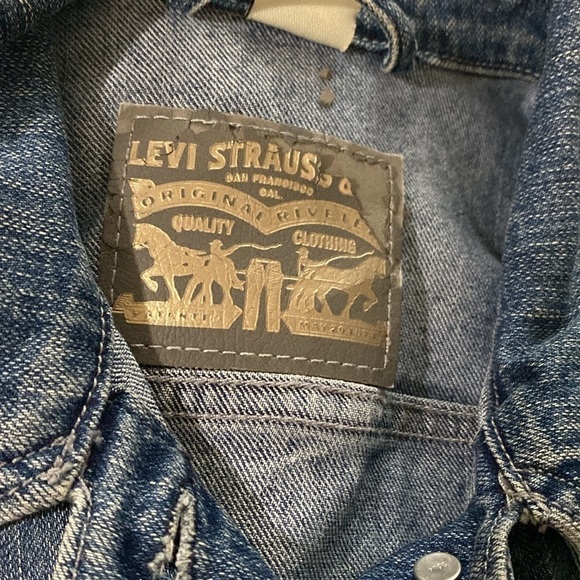 Levi’s women  denim coastal cowgirl  western tracker vest size S - Picture 11 of 11